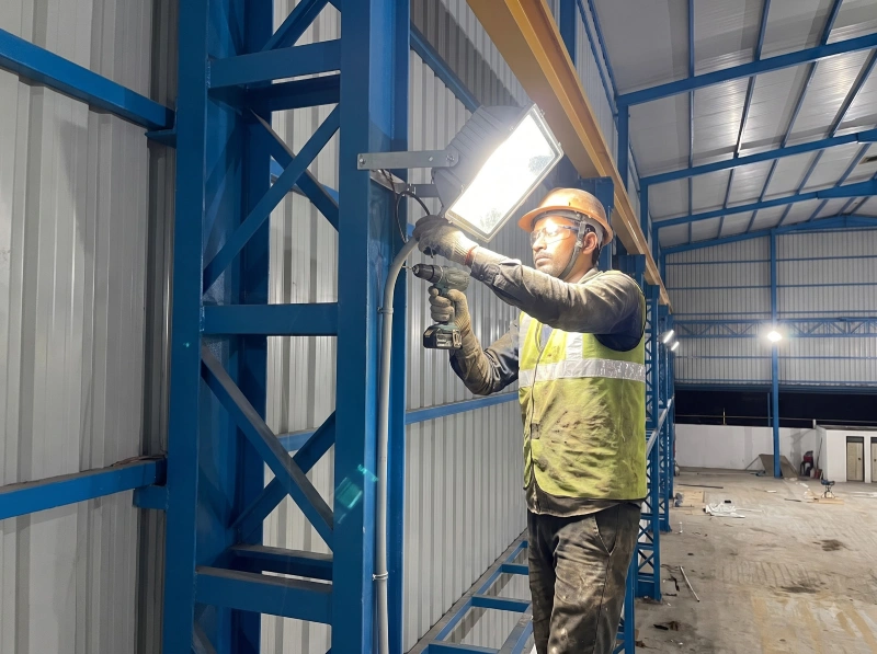 services-05-complete-facility-residential-maintenance_inside